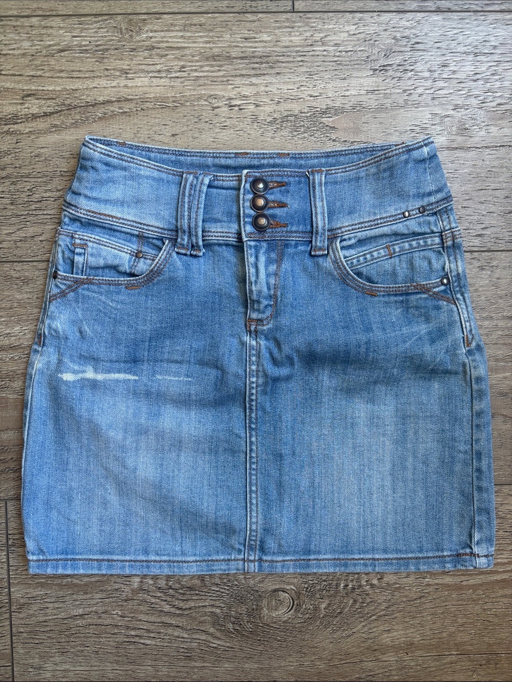 Euro Brand Cache Cache Denim High Waisted Mini Jean Skirt Light Blue Size 34